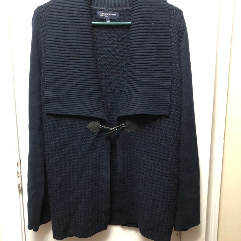 Womens Blue Sweater. Jones Newyork. Size Small